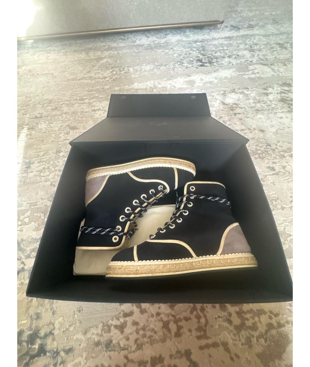 CHANEL Темно-синие текстильные кеды, фото 8