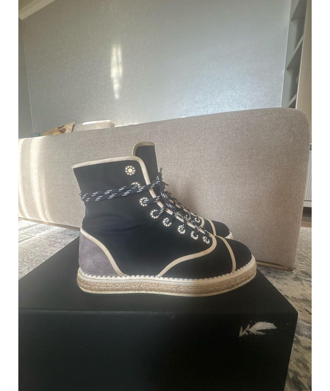 CHANEL Темно-синие текстильные кеды, фото 9