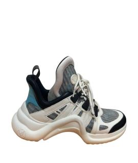 LOUIS VUITTON Кроссовки