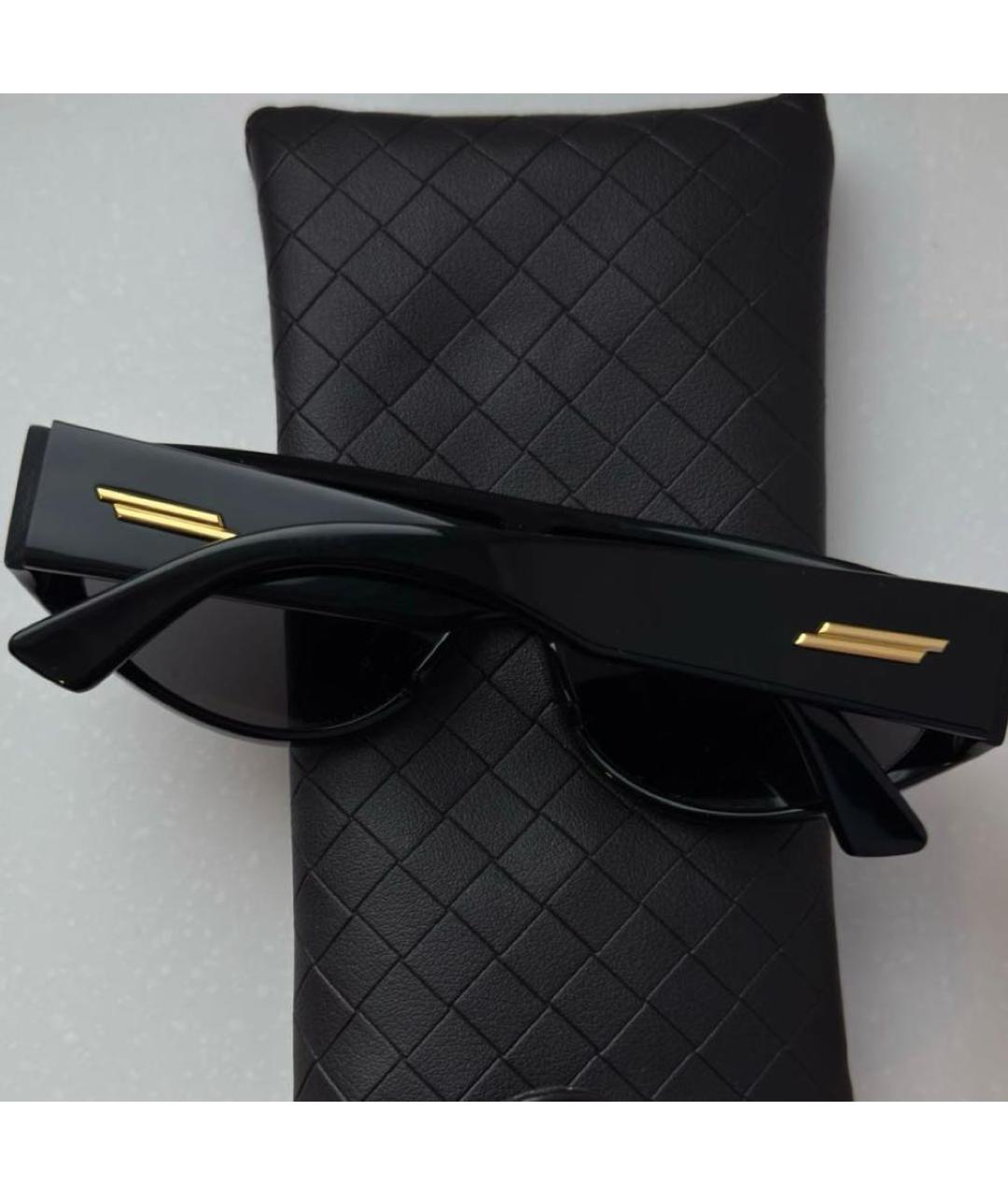 BOTTEGA VENETA Черные пластиковые солнцезащитные очки, фото 4