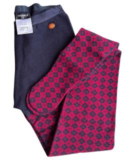 CHANEL Носки, чулки и колготы