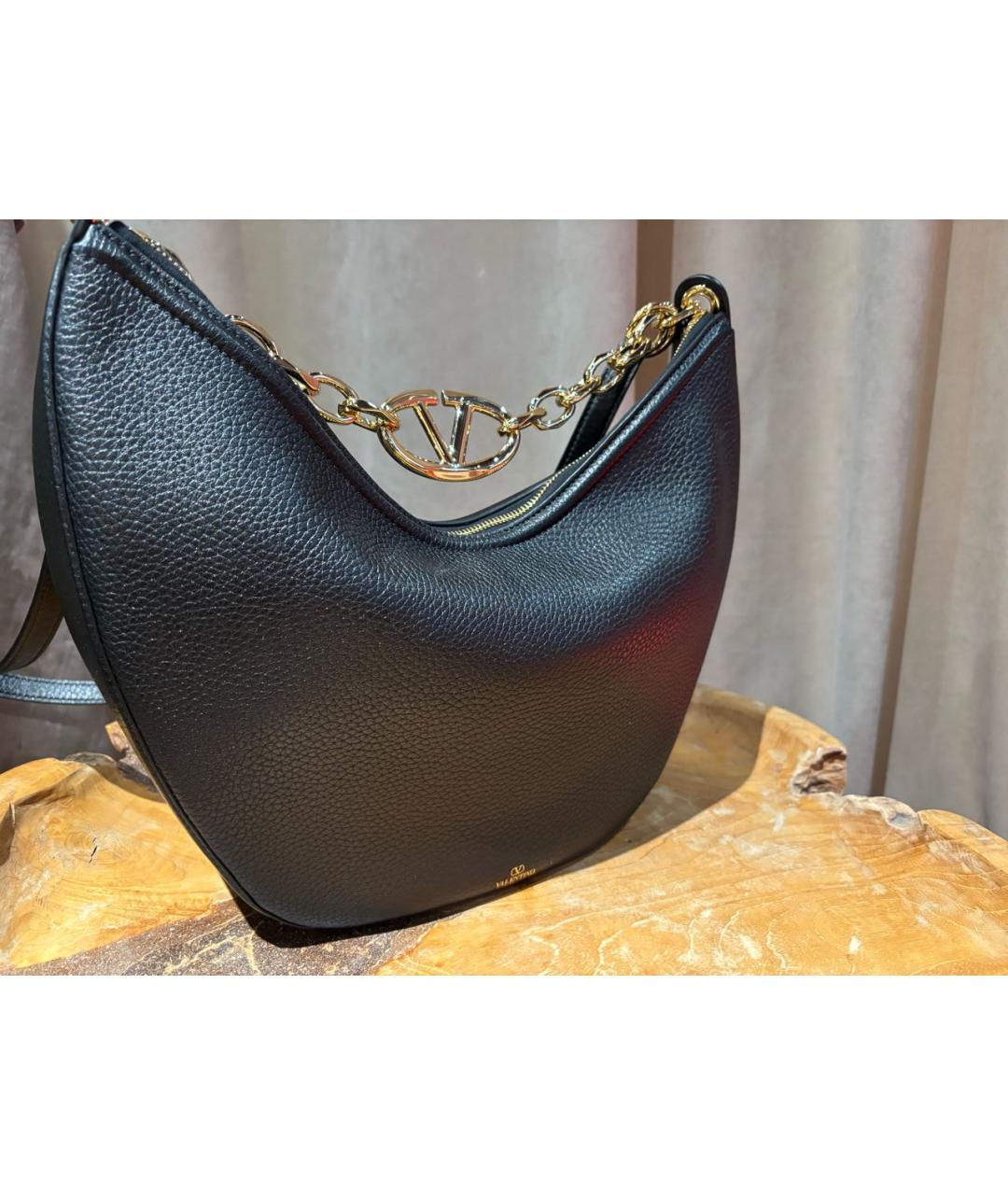 VALENTINO Черная кожаная сумка через плечо, фото 2