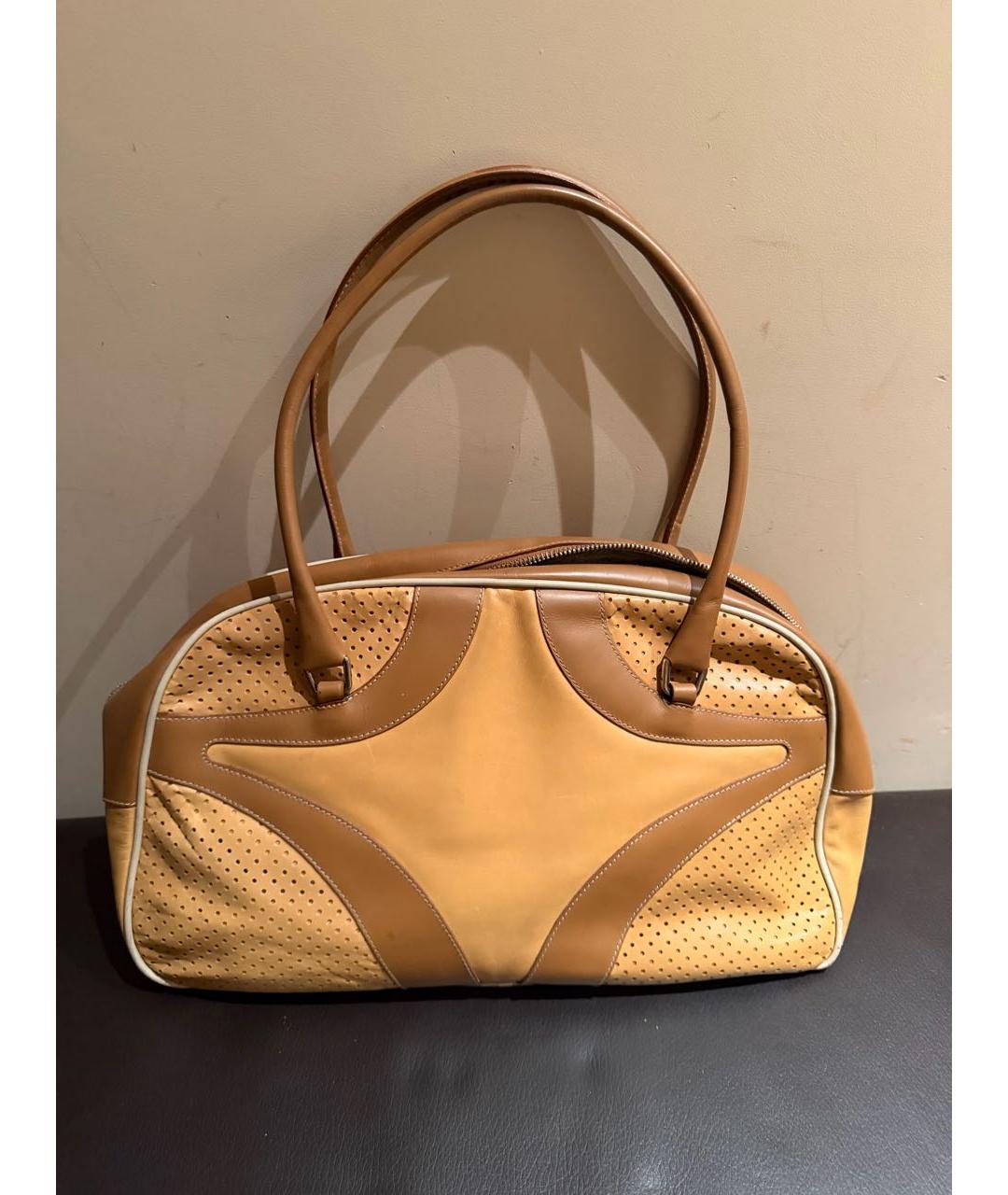 PRADA Бежевая кожаная сумка с короткими ручками, фото 3