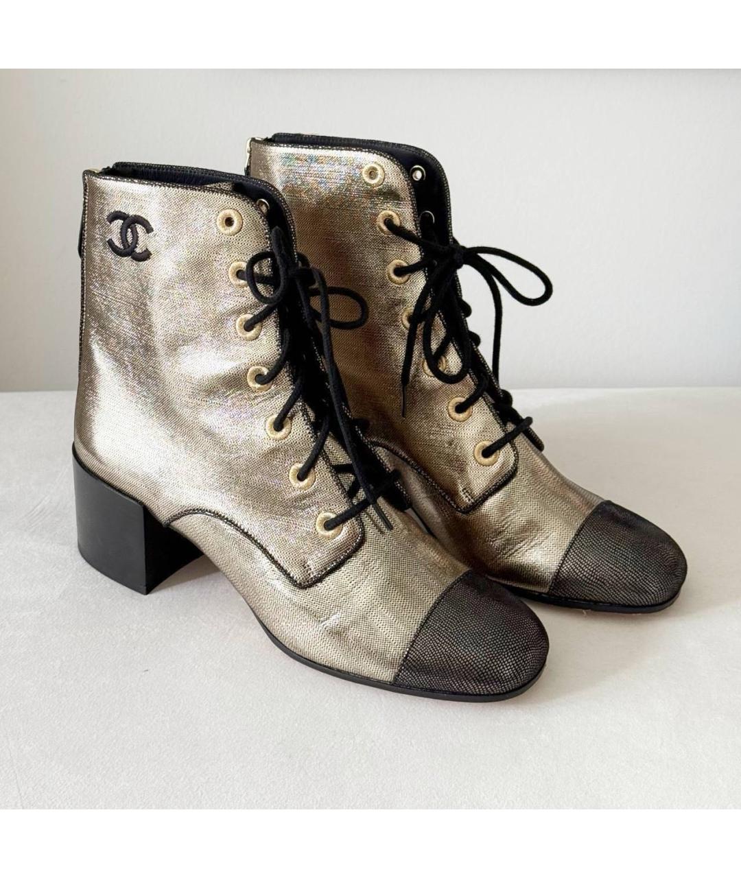 CHANEL Золотые кожаные ботильоны, фото 5