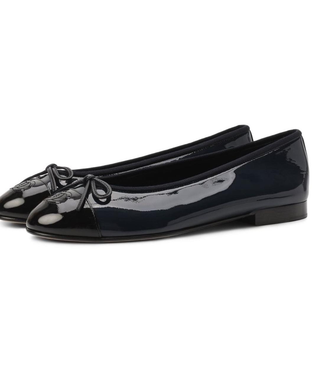 CHANEL Темно-синие балетки из лакированной кожи, фото 7