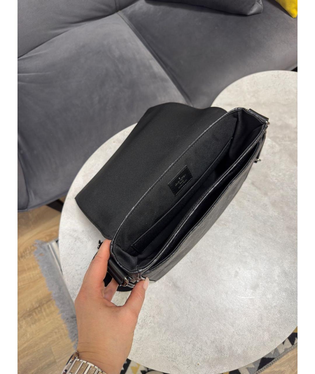 LOUIS VUITTON Черная кожаная сумка на плечо, фото 4