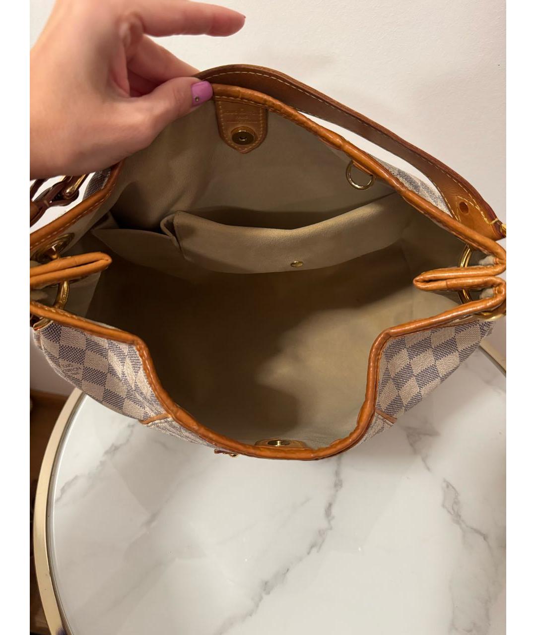 LOUIS VUITTON Бежевая сумка через плечо, фото 4