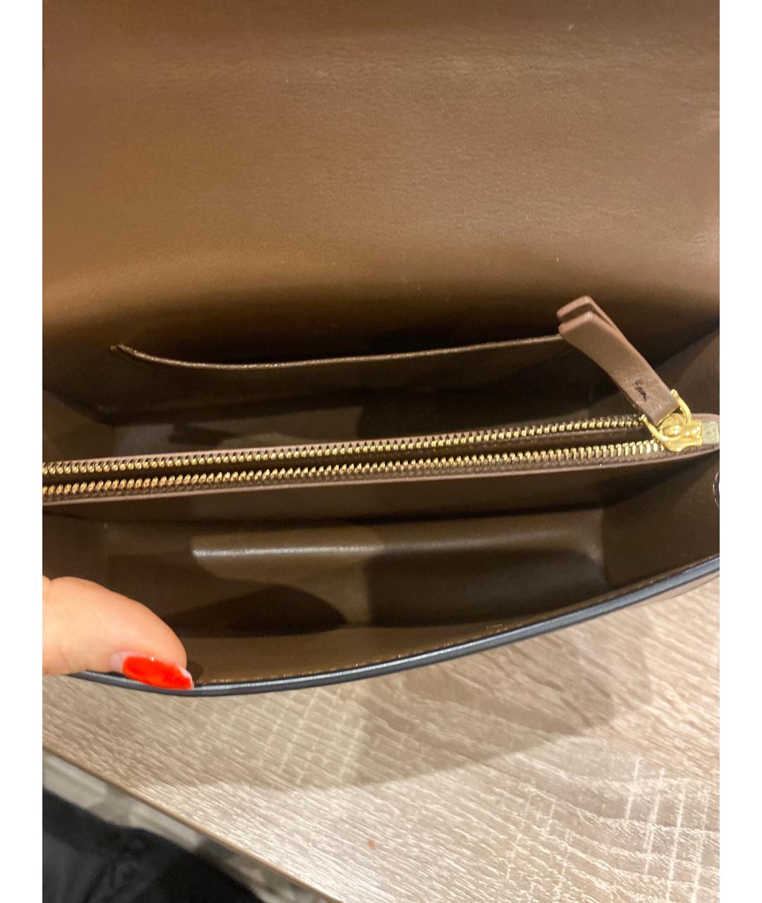 THE ROW Черная кожаная сумка с короткими ручками, фото 4