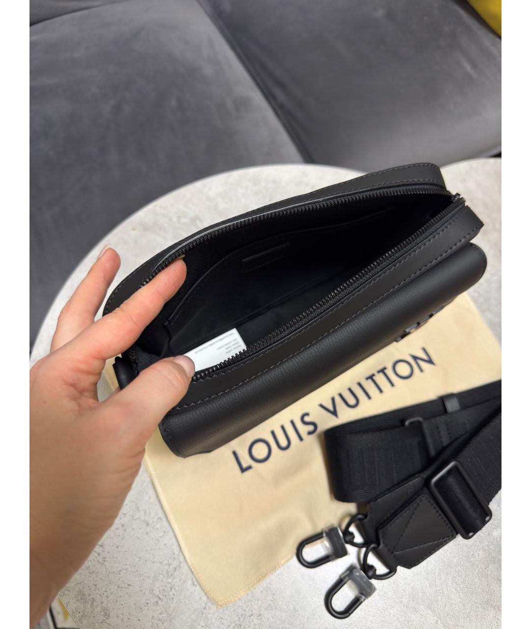 LOUIS VUITTON Черная кожаная сумка на плечо, фото 4