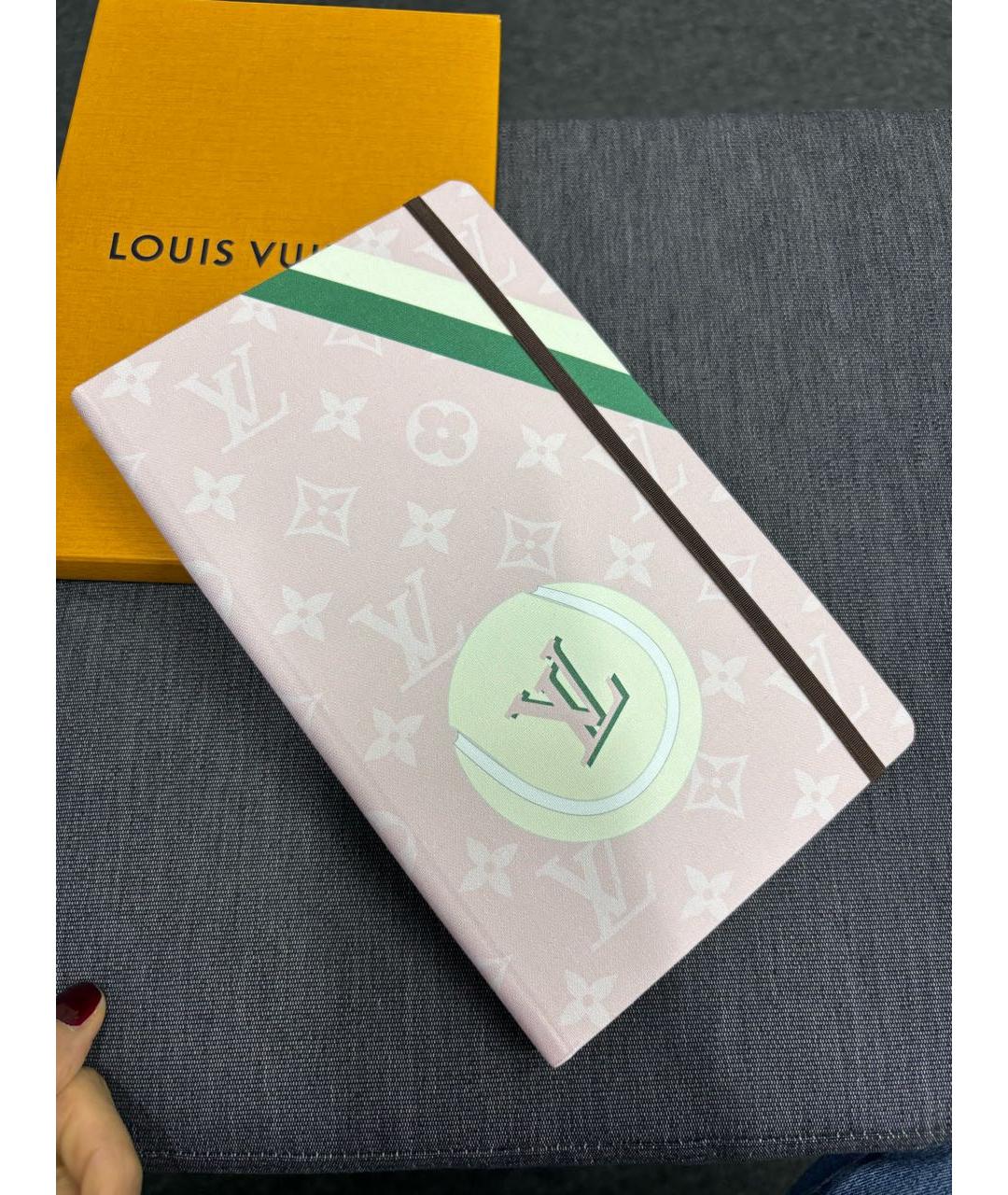 LOUIS VUITTON Книга, фото 3