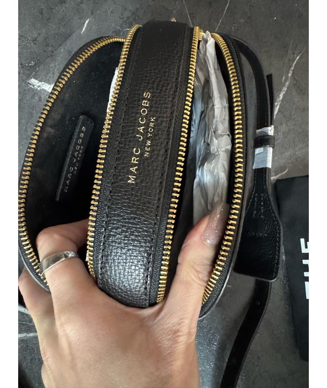 MARC JACOBS Черная кожаная сумка через плечо, фото 4