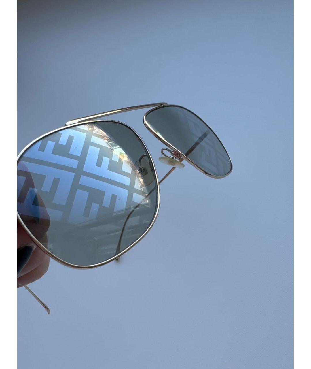 FENDI Золотые металлические солнцезащитные очки, фото 2