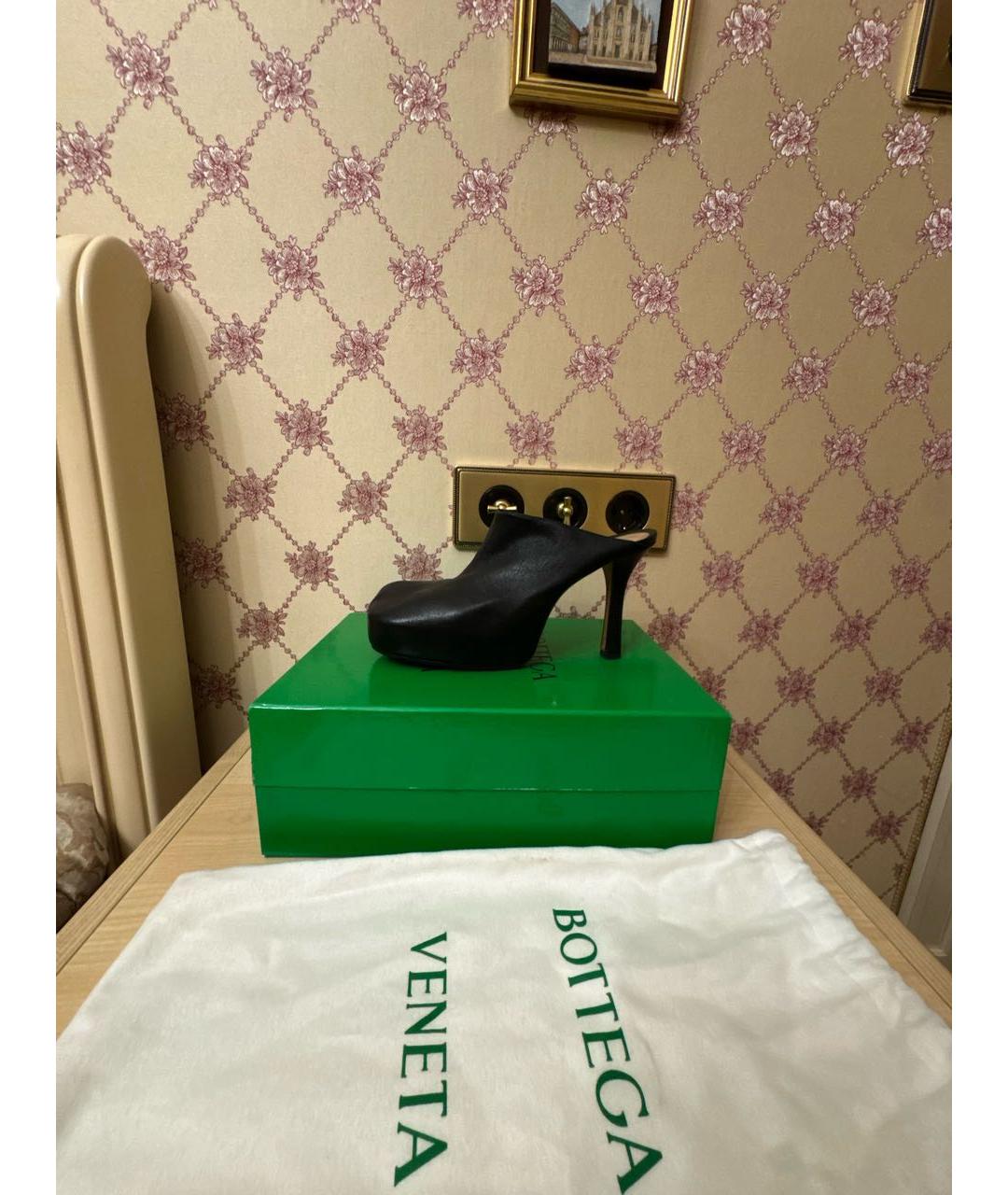 BOTTEGA VENETA Черные кожаные сабо, фото 9