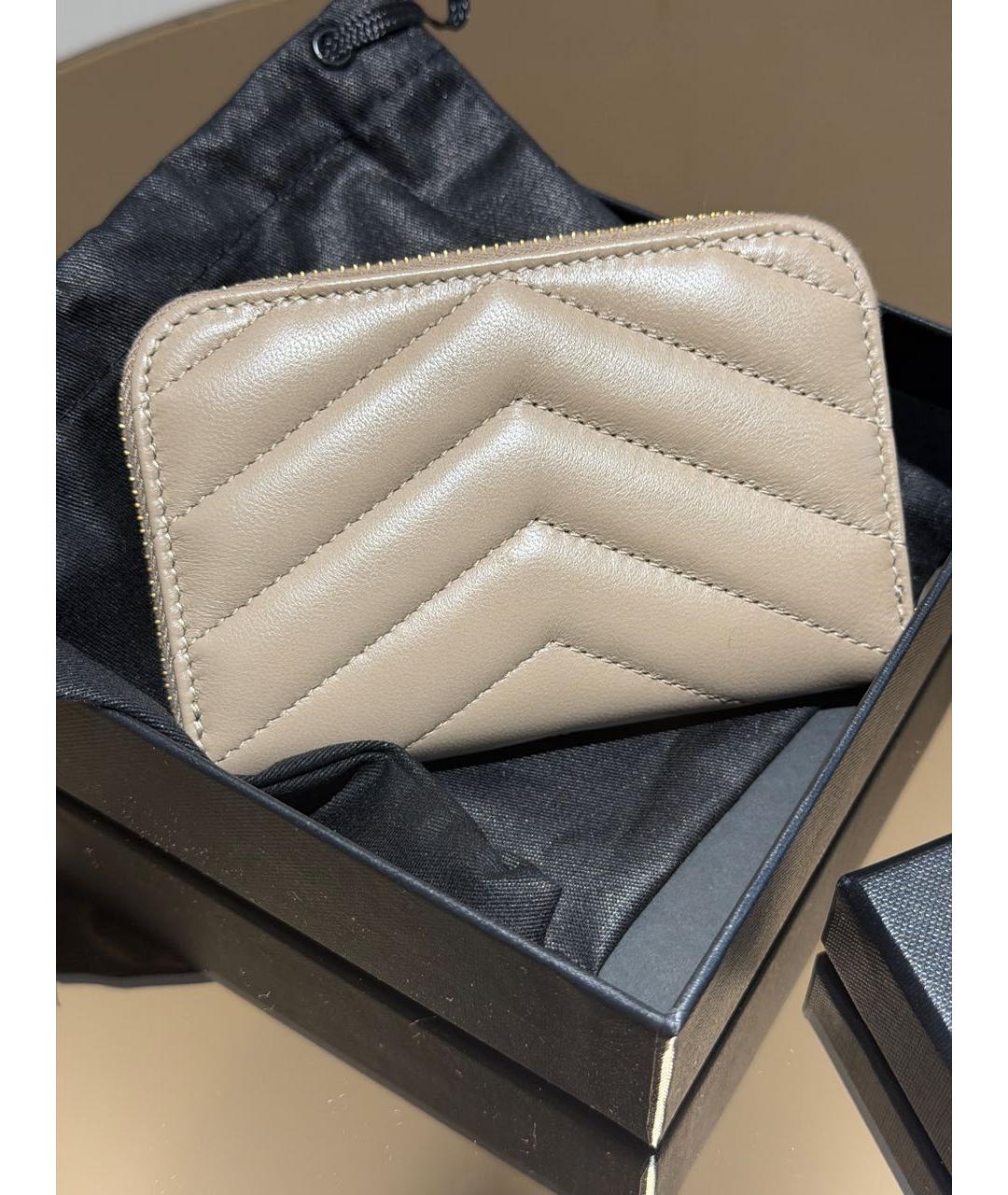 SAINT LAURENT Бежевый кожаный кошелек, фото 2