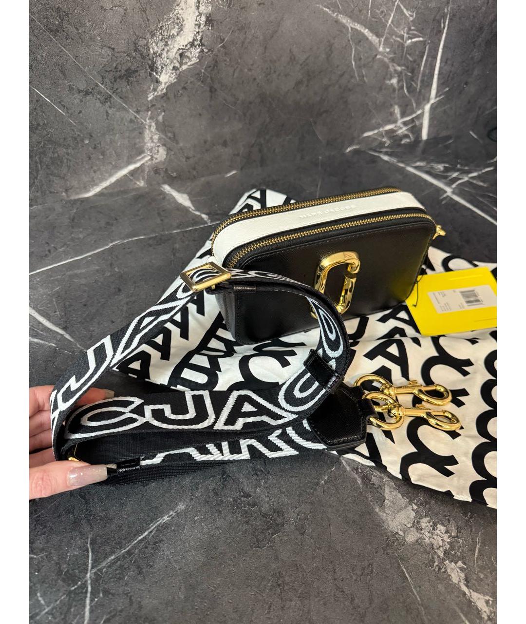 MARC JACOBS Черная кожаная сумка через плечо, фото 4