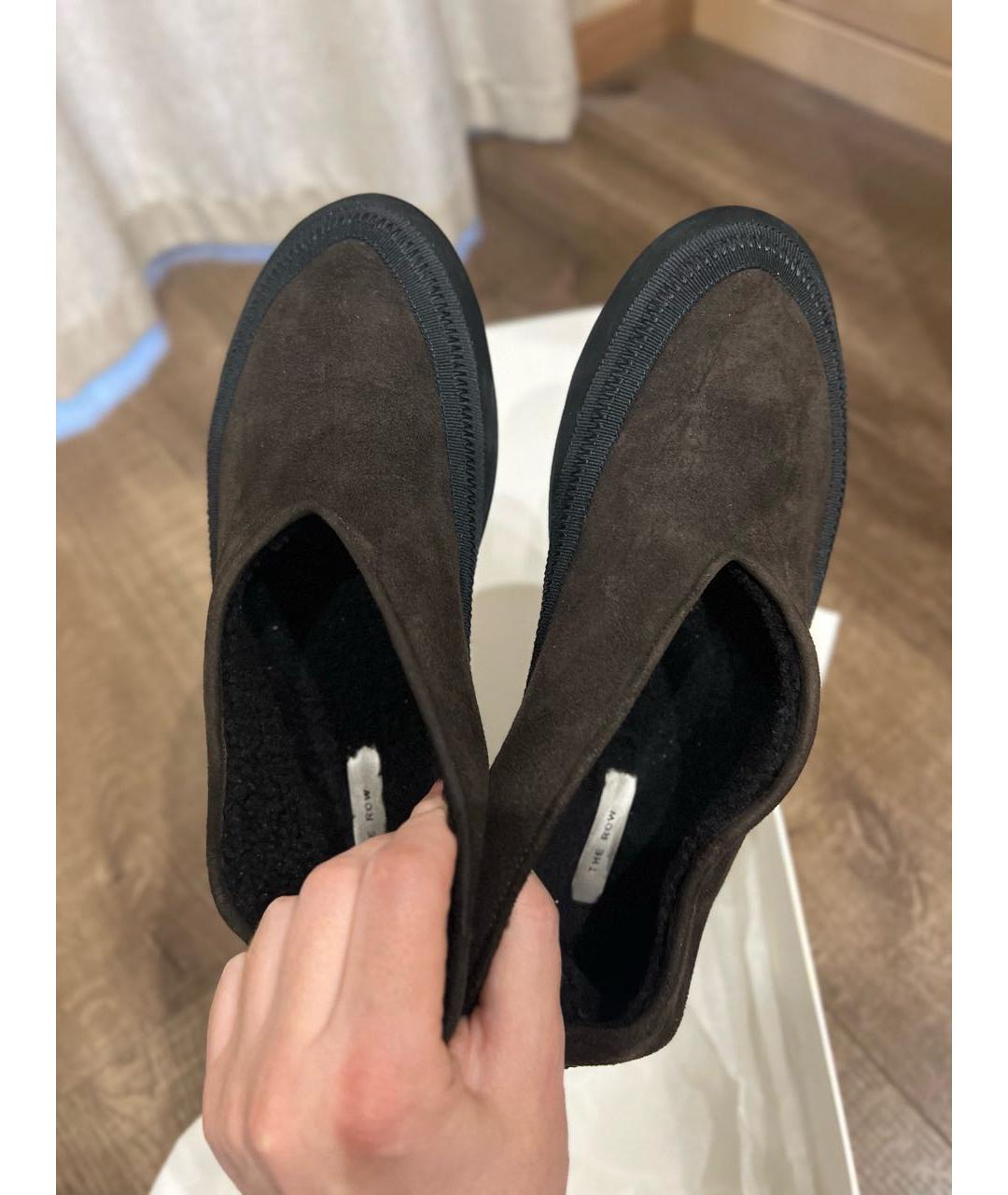 THE ROW Коричневые замшевые лоферы, фото 4