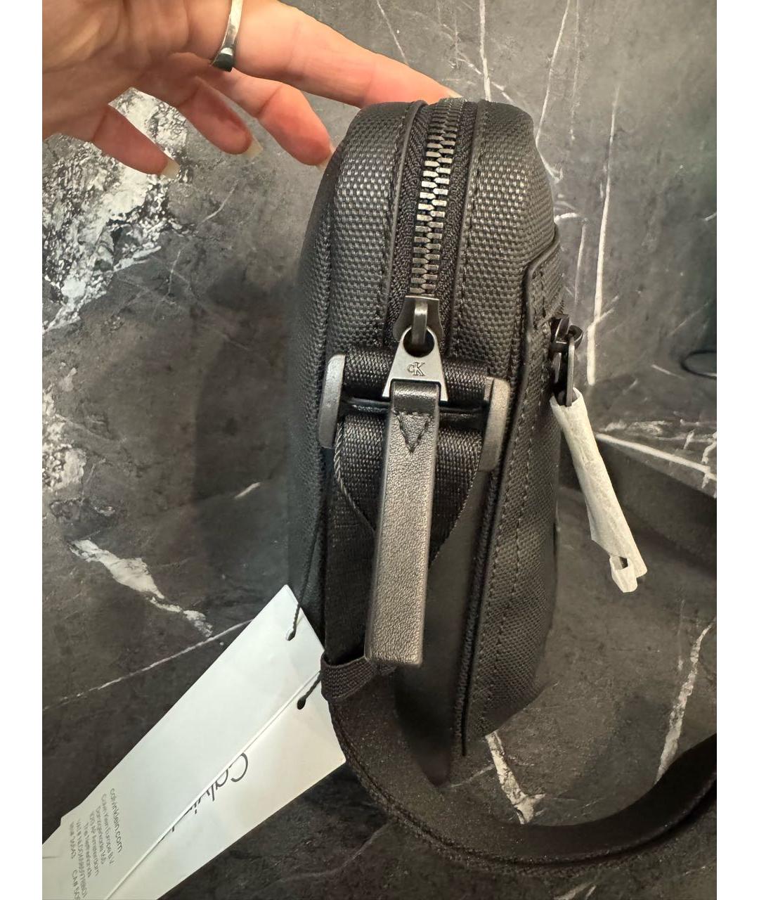 CALVIN KLEIN Черная тканевая сумка на плечо, фото 2