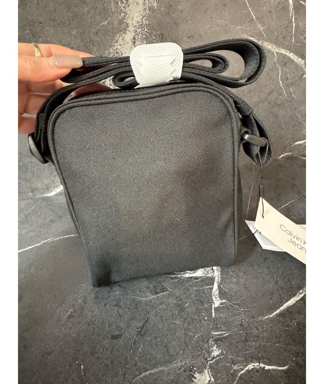 CALVIN KLEIN Черная тканевая сумка на плечо, фото 3