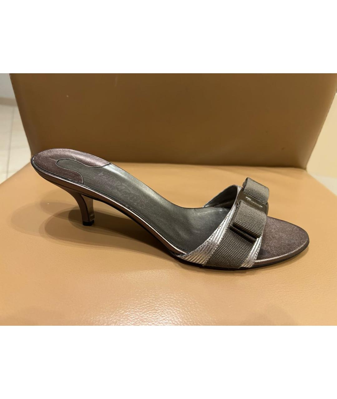 FERRAGAMO Коричневые кожаные босоножки, фото 9