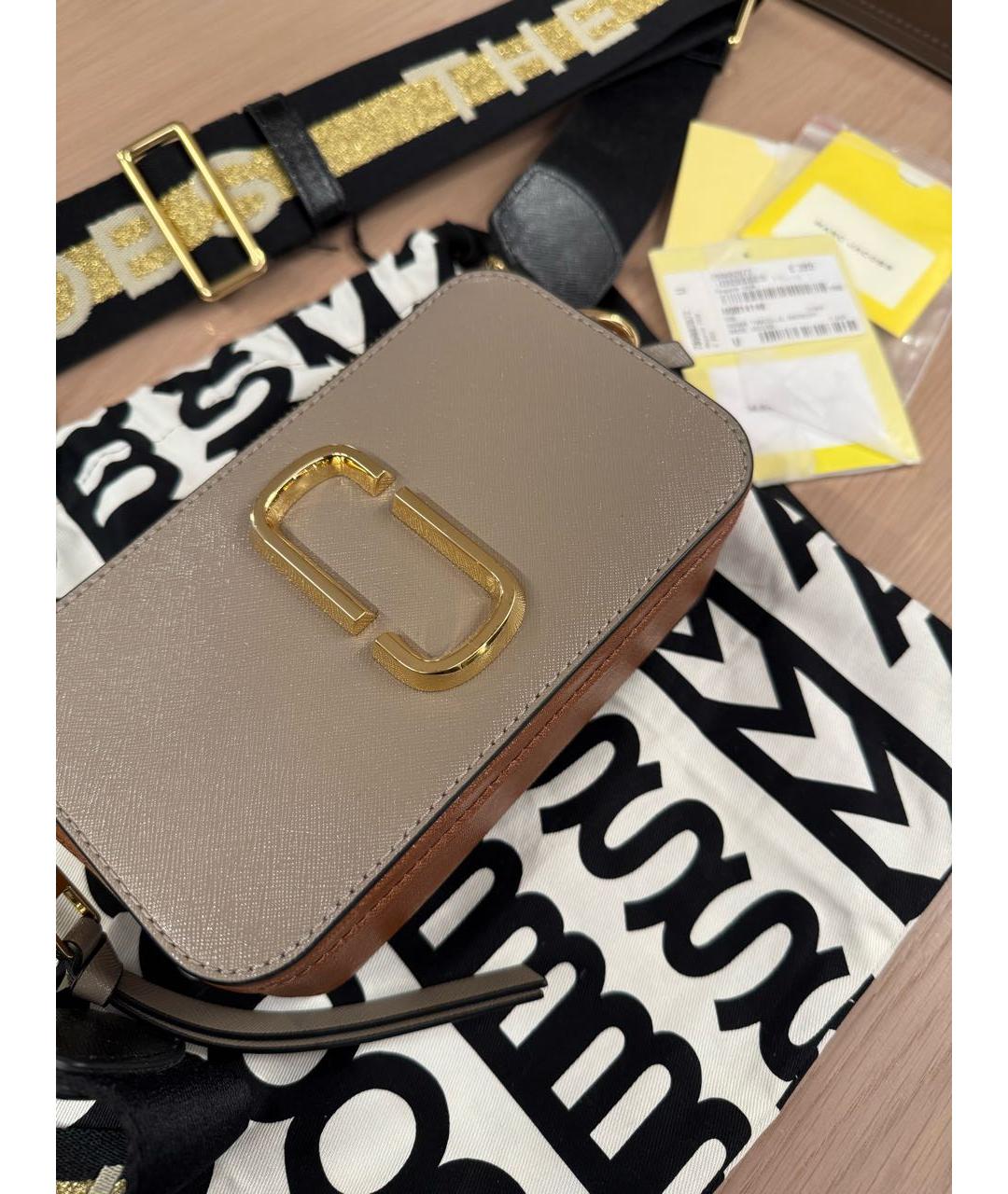 MARC JACOBS Бежевая кожаная сумка через плечо, фото 6