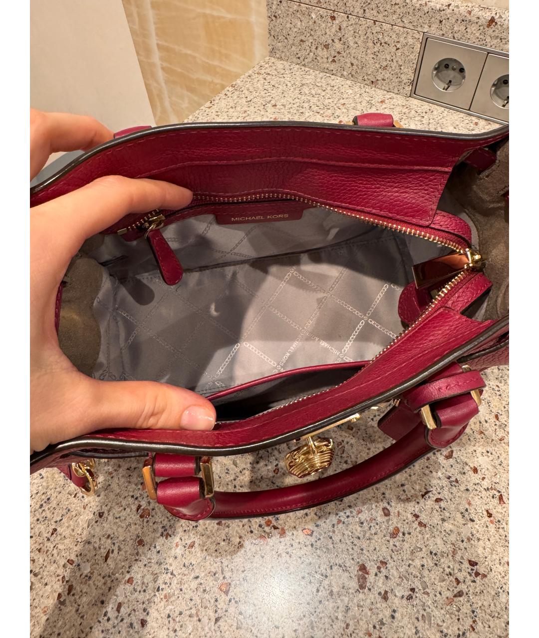 MICHAEL KORS Бордовая кожаная сумка с короткими ручками, фото 5
