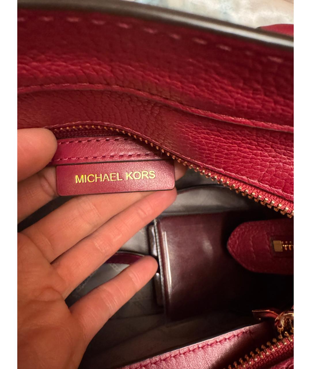 MICHAEL KORS Бордовая кожаная сумка с короткими ручками, фото 6