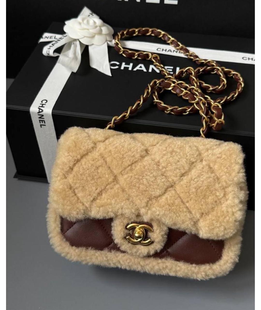 CHANEL Бежевая меховая сумка через плечо, фото 3