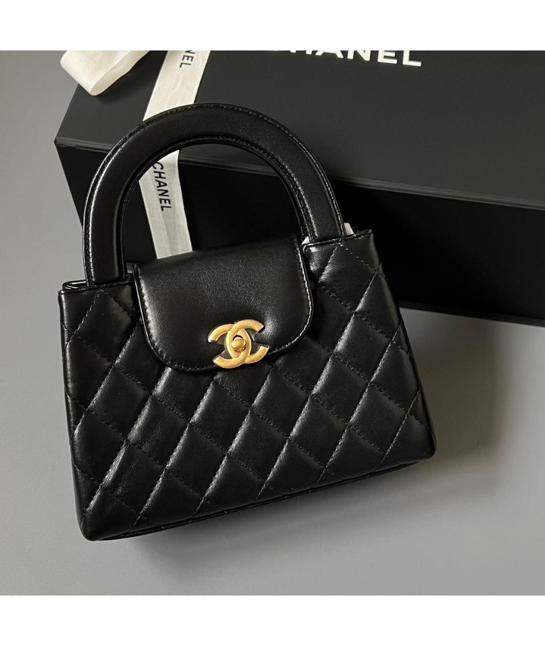 CHANEL Черная кожаная сумка с короткими ручками, фото 3