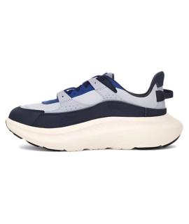 UGG AUSTRALIA Низкие кроссовки / кеды