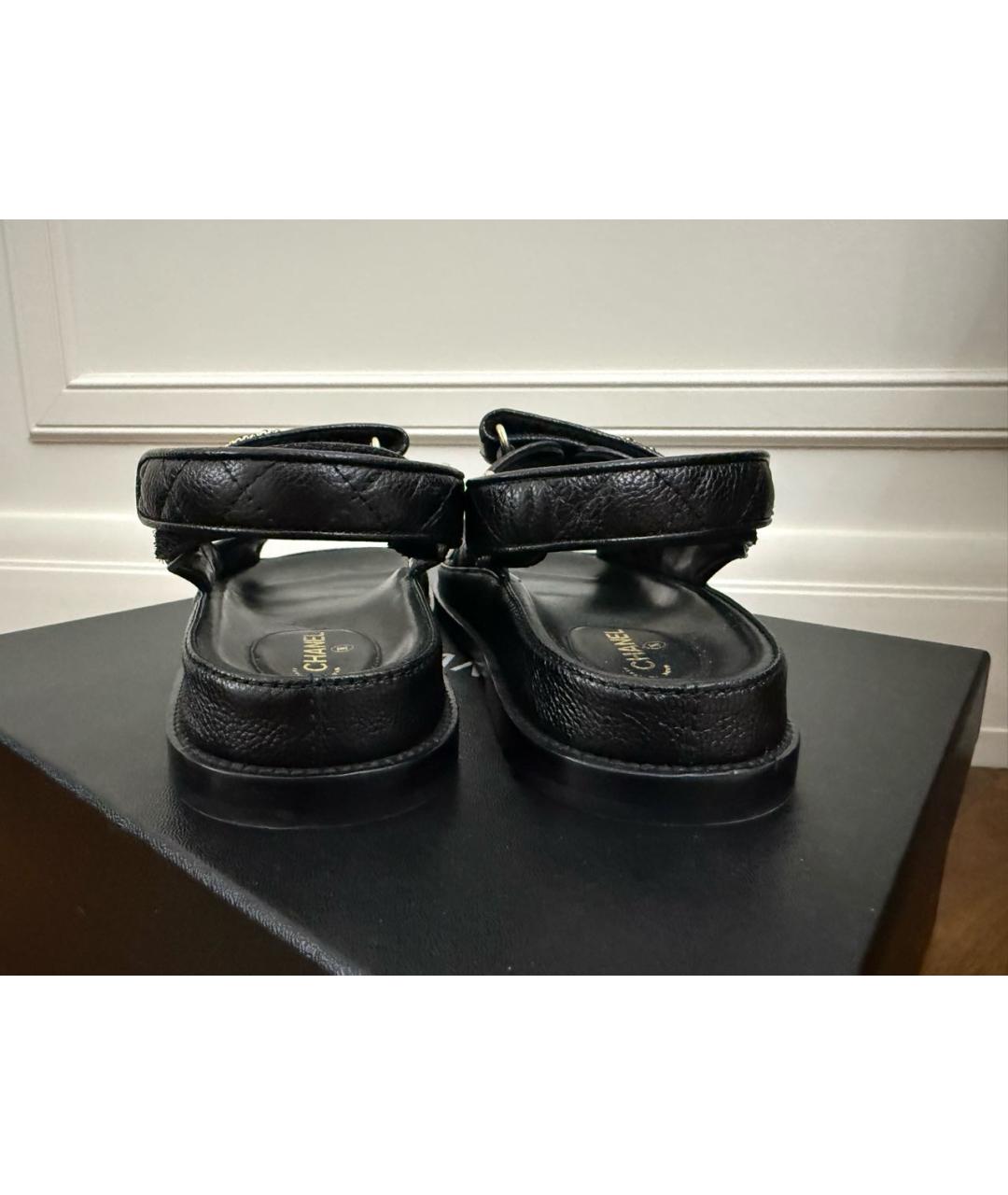 CHANEL Черные кожаные сандалии, фото 5