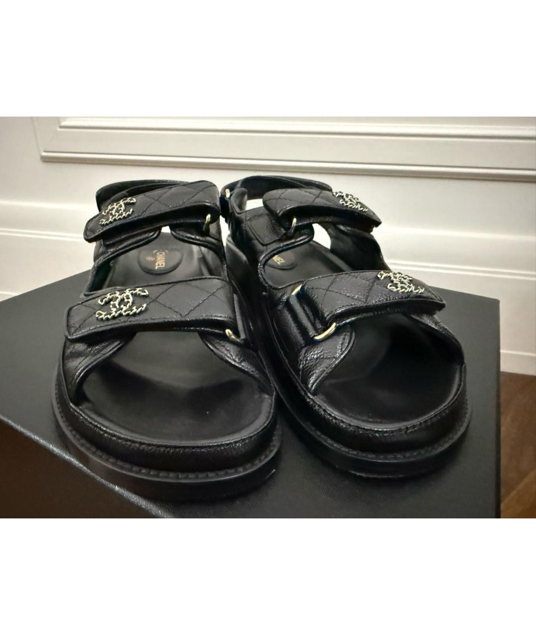 CHANEL Черные кожаные сандалии, фото 7