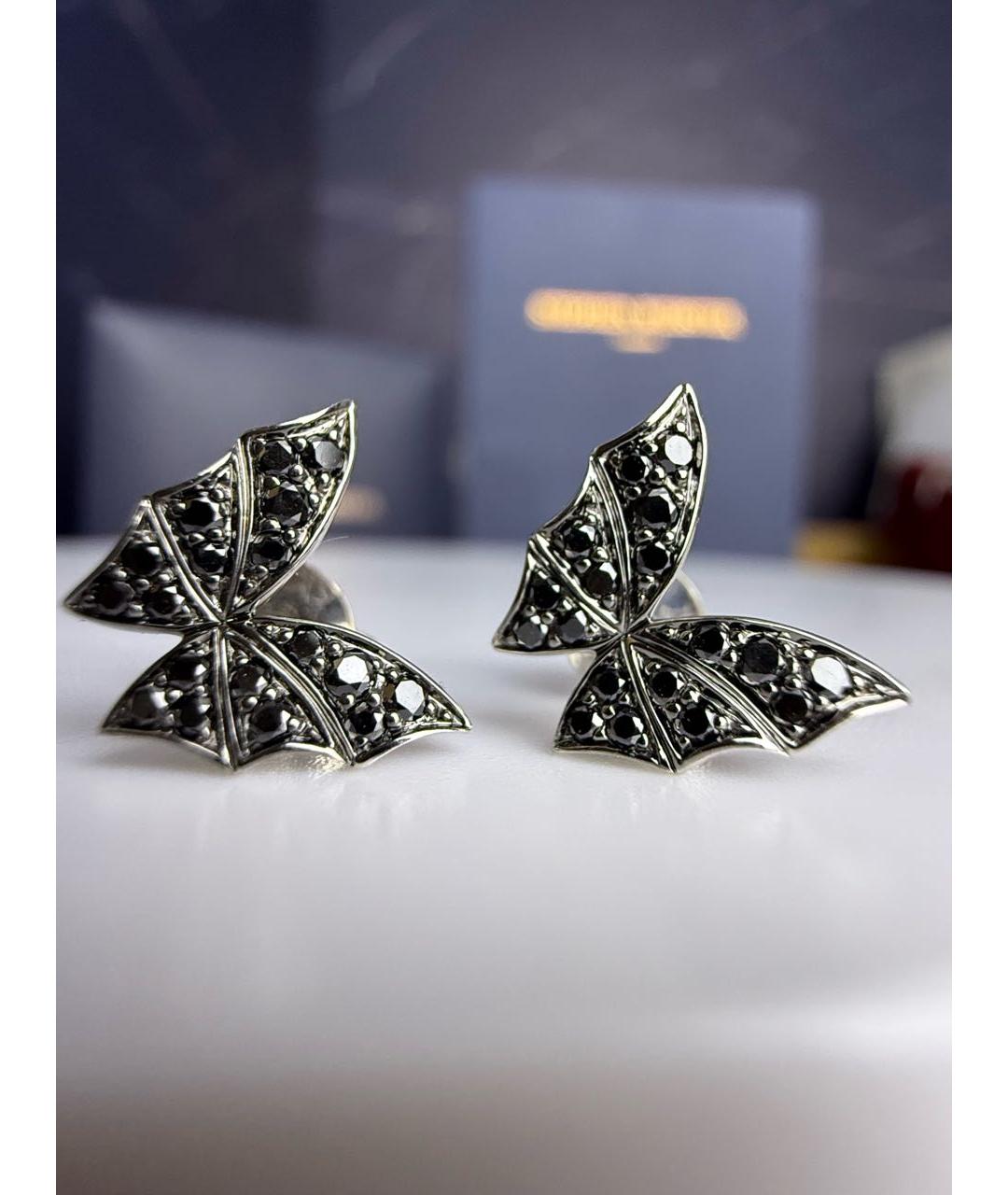 STEPHEN WEBSTER Черные серьги из белого золота, фото 4