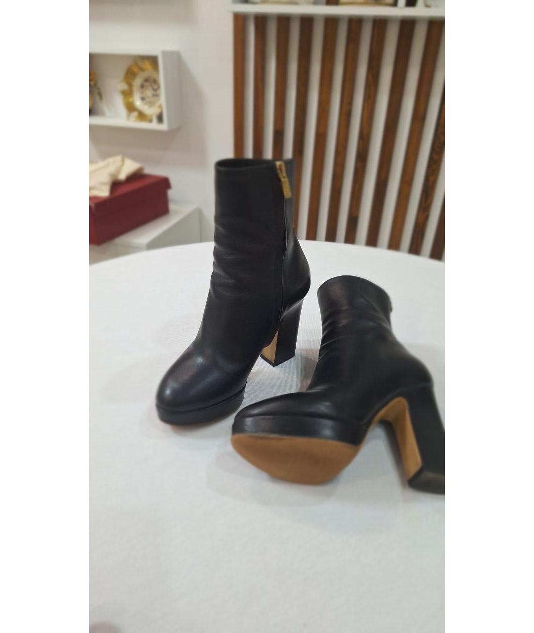 FERRAGAMO Черные кожаные ботильоны, фото 3