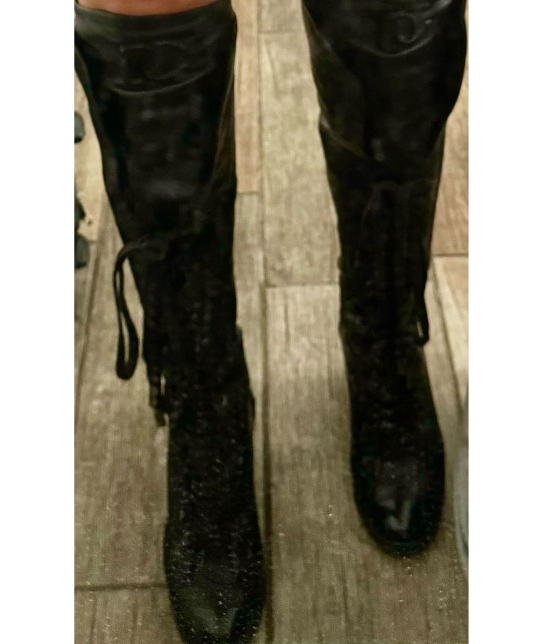 CHANEL Черные кожаные сапоги, фото 2