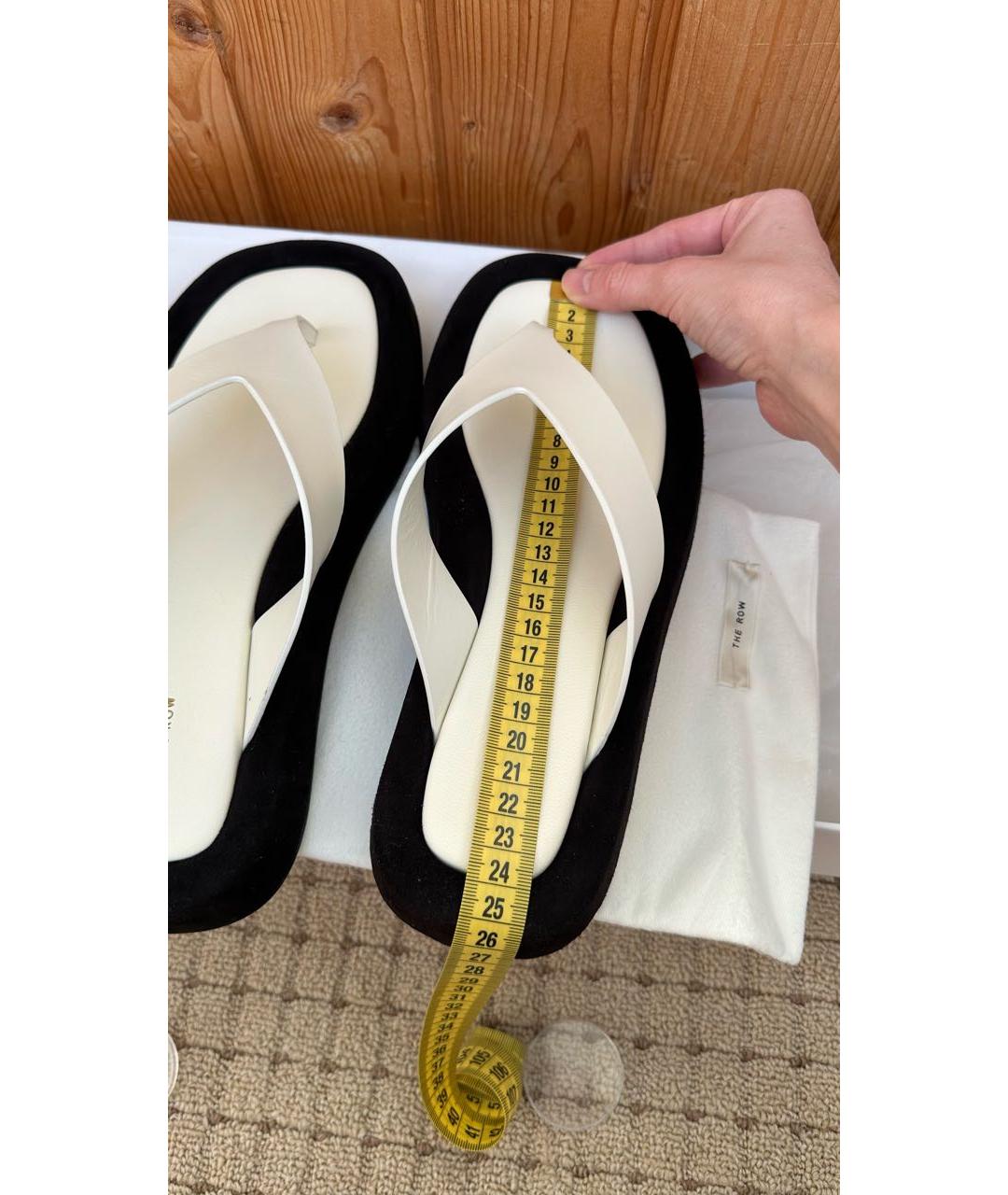 THE ROW Белые кожаные шлепанцы, фото 6