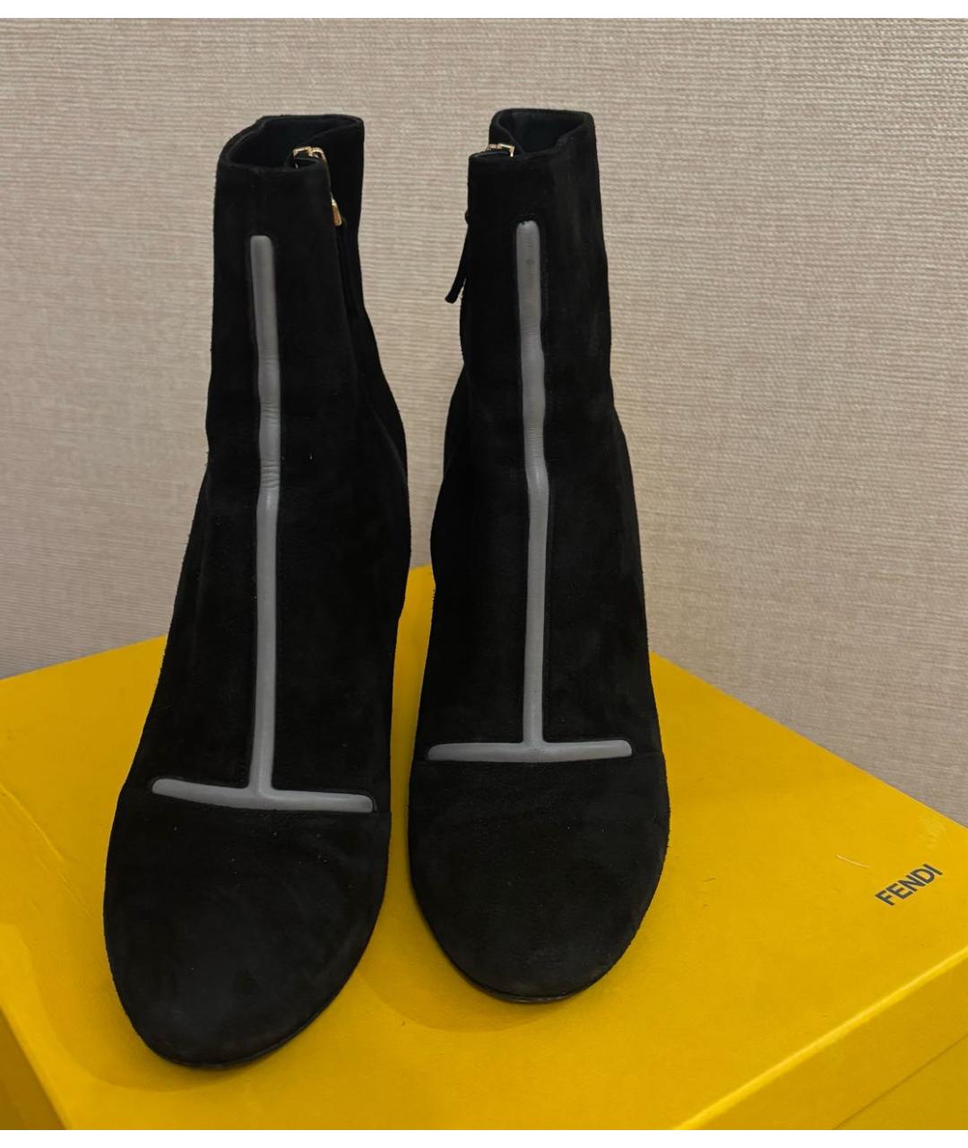 FENDI Черные замшевые полусапоги, фото 2