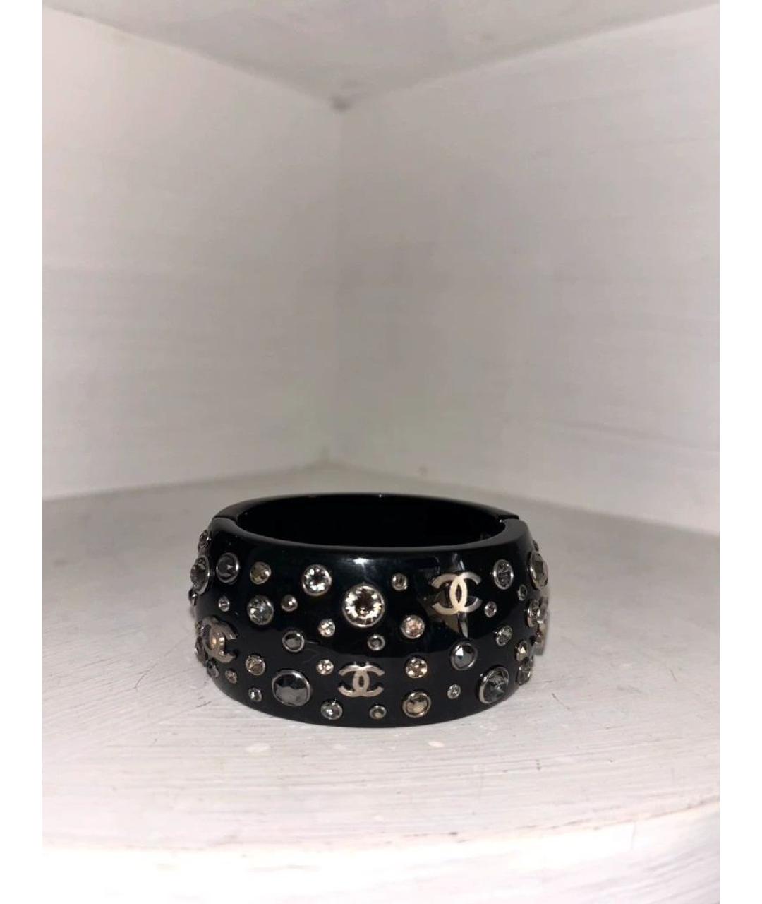 CHANEL Черный пластиковый браслет, фото 3