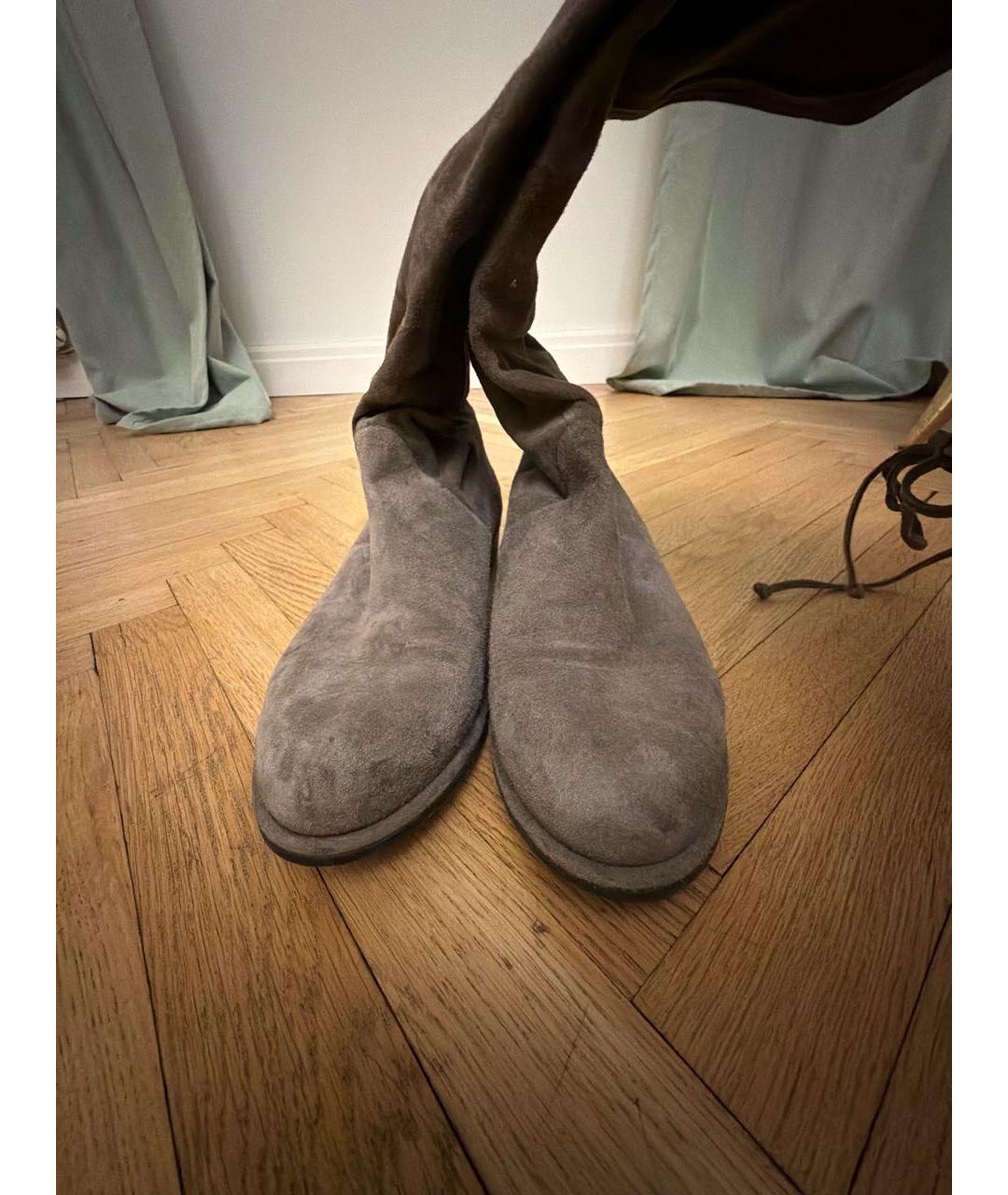 STUART WEITZMAN Серые замшевые ботфорты, фото 2