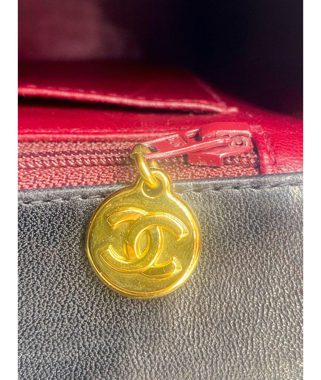 CHANEL Черная кожаная сумка с короткими ручками, фото 4