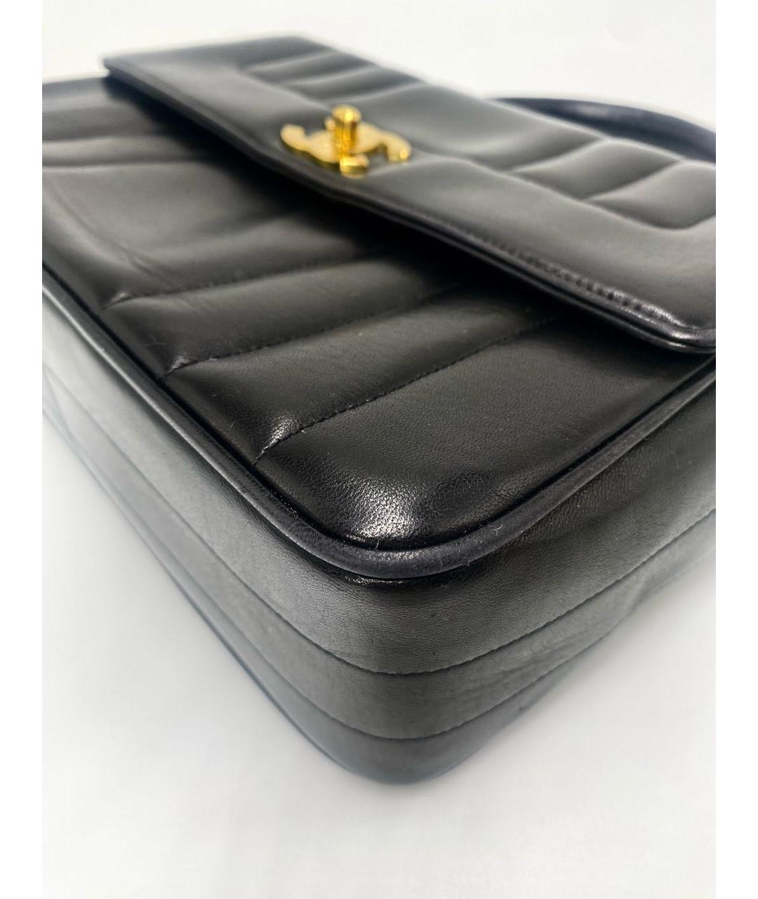 CHANEL Черная кожаная сумка с короткими ручками, фото 6