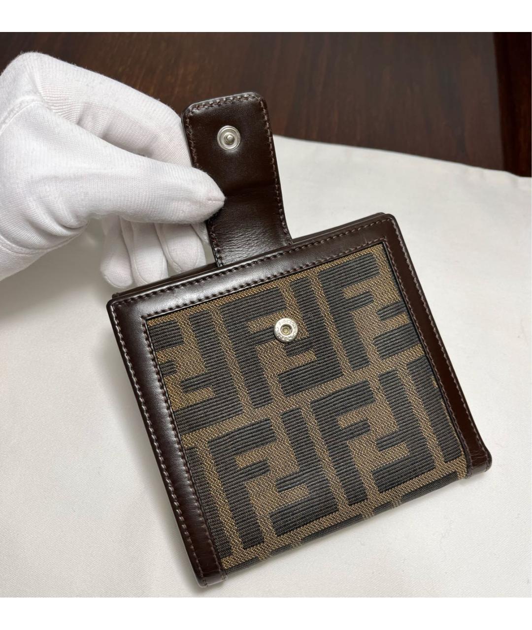 FENDI Коричневый кожаный кошелек, фото 4