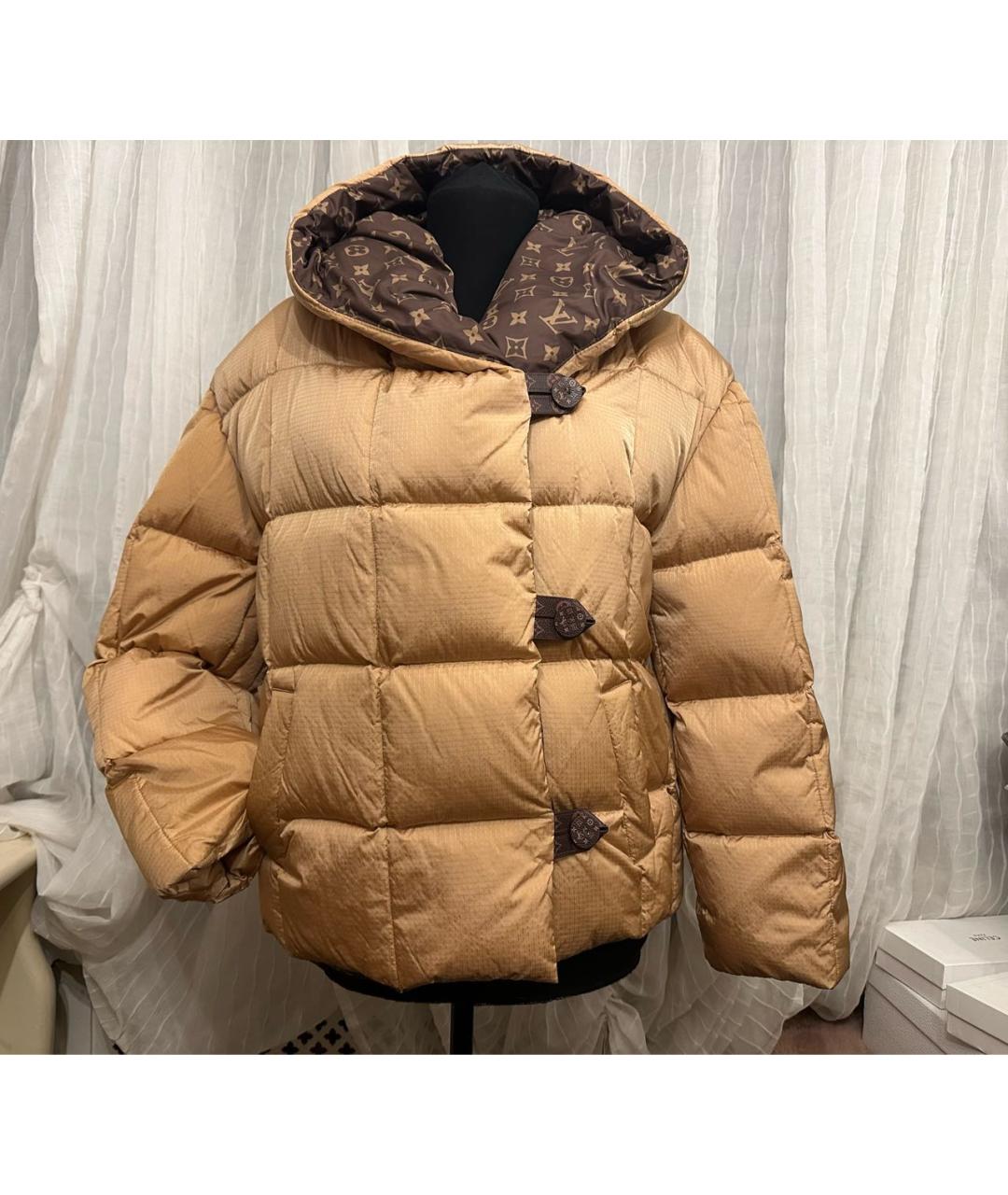 LOUIS VUITTON Бежевый пуховик, фото 5