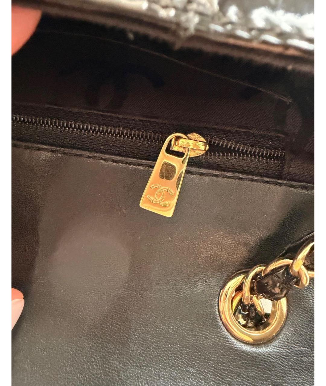 CHANEL Черная сумка через плечо из лакированной кожи, фото 8