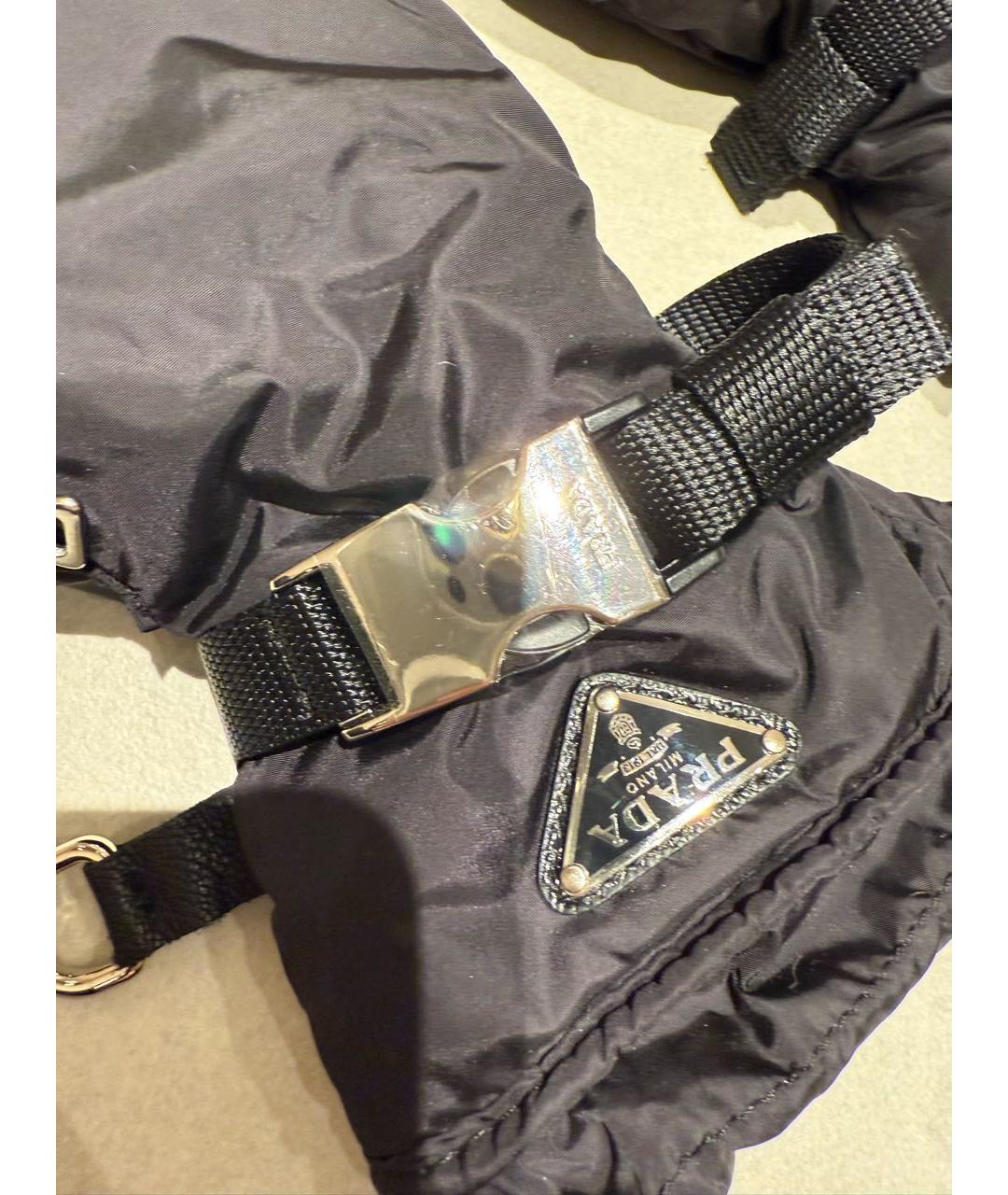 PRADA Черные варежки, фото 2