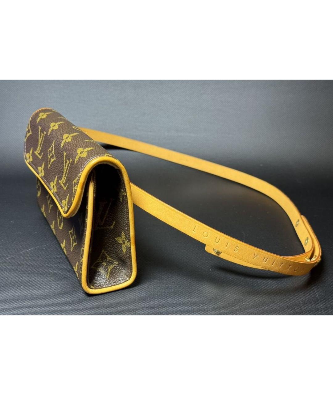 LOUIS VUITTON Коричневая поясная сумка, фото 3