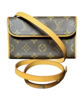 LOUIS VUITTON Поясная сумка