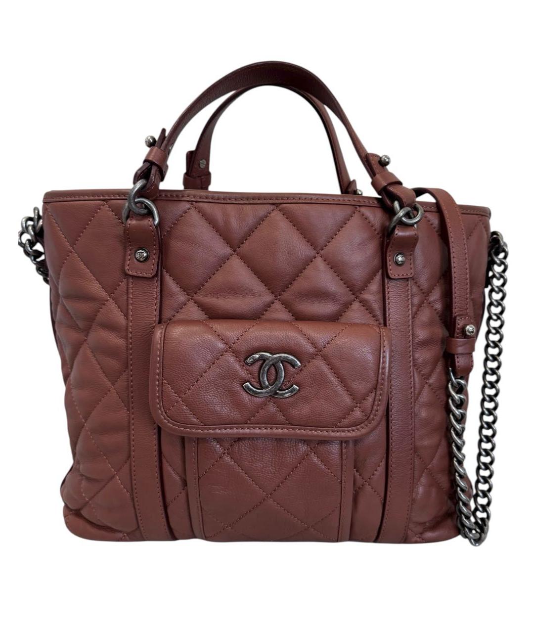 CHANEL Коричневая кожаная сумка с короткими ручками, фото 1