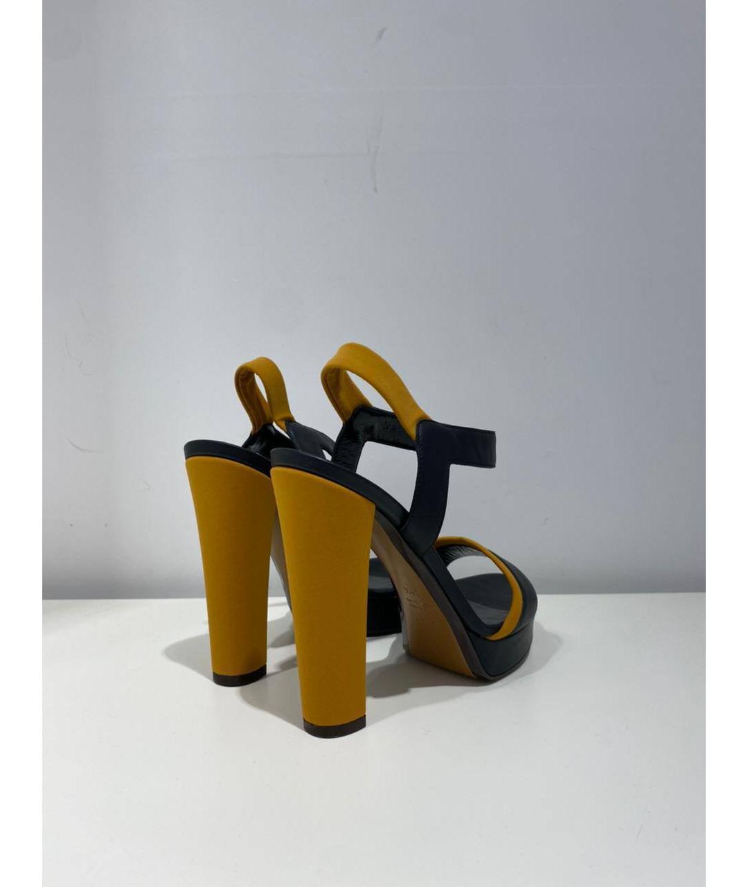 FENDI Темно-синие кожаные туфли, фото 3