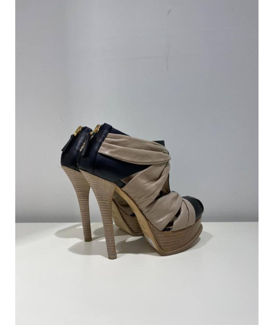 FENDI Бежевые кожаные туфли, фото 3