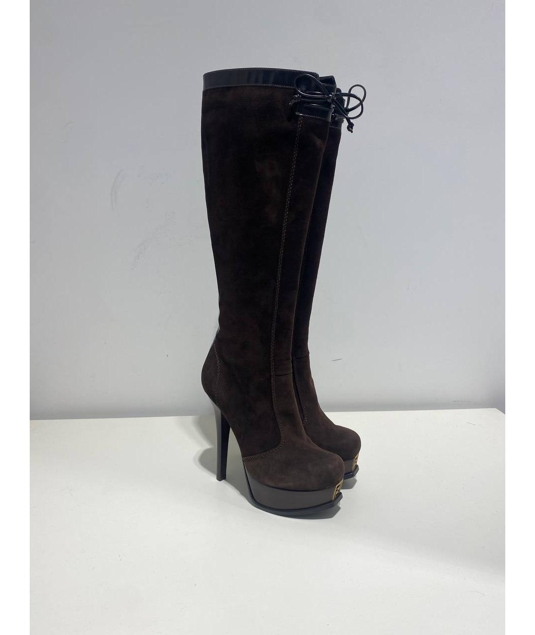 FENDI Коричневые замшевые сапоги, фото 5